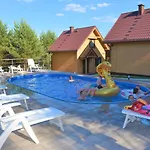 Sosnowe Wzgórze Lodge *